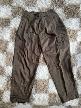 Womens Olive Cargo Pants - Classic high rise Utility Style